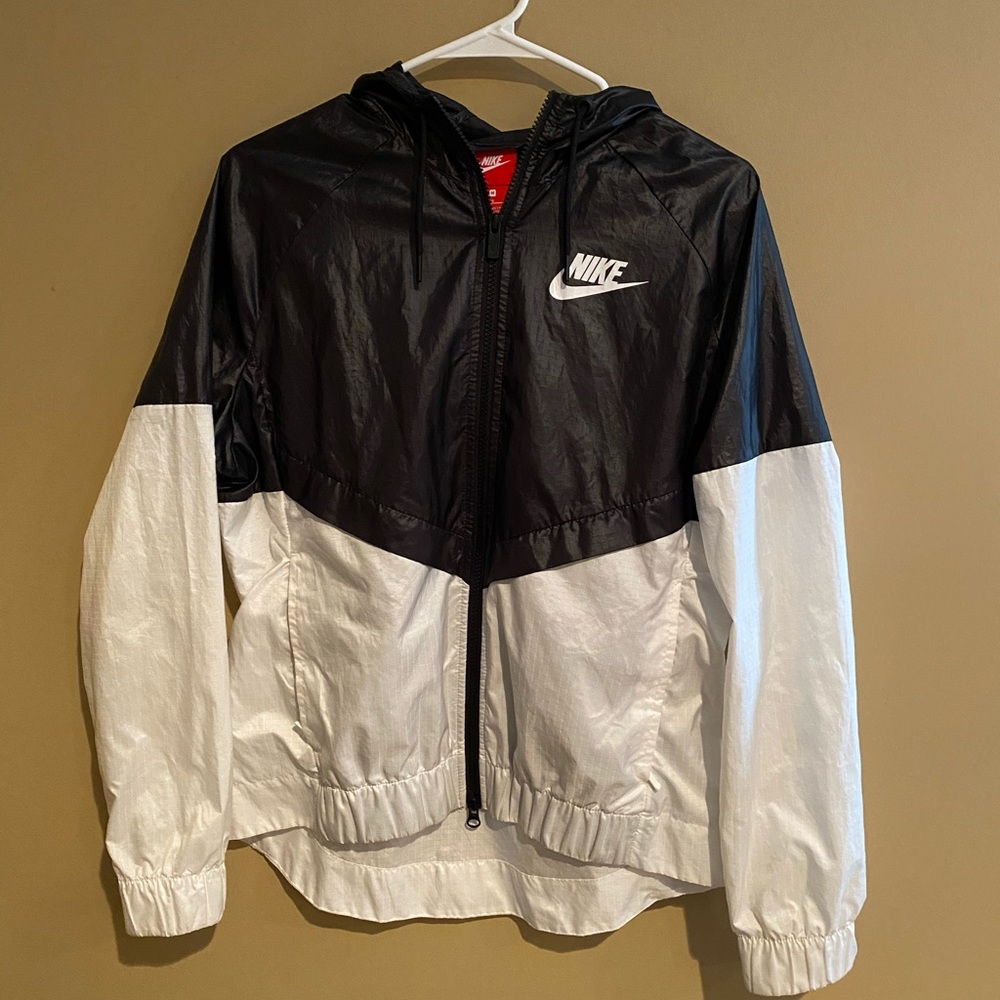 Nike windbreaker